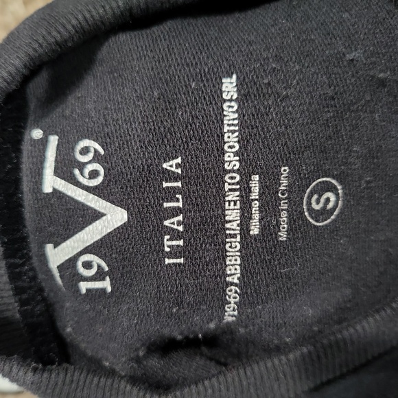 Black Sweater - Picture 3 of 3